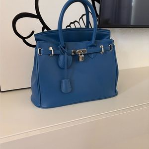 Calfskin leather bag